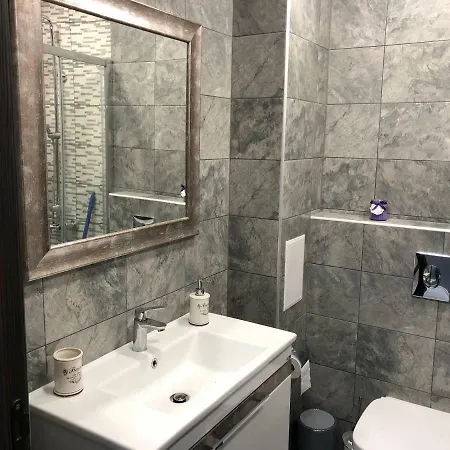 Brand New, Luxury City Apartament Warna